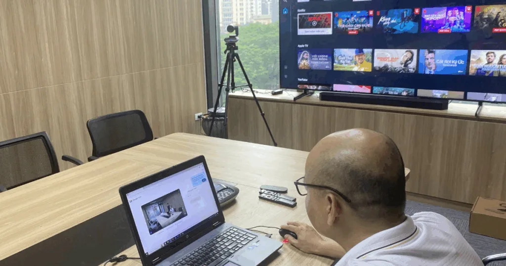 Hình ảnh thi công dự án lắp đặt thiết bị hội nghị Logitech Group thực tế