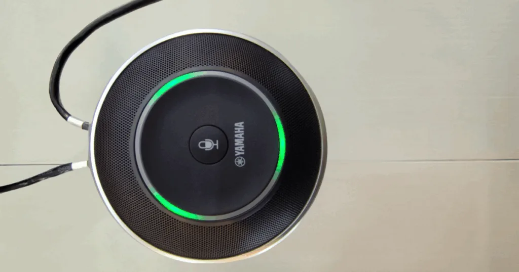 Micro mở rộng Yamaha YVC-1000EX Extension Microphone thực tế