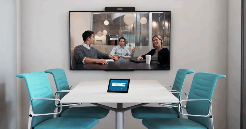 Poly Studio X30 – Giải pháp hội nghị All-in-One lý tưởng cho phòng họp nhỏ