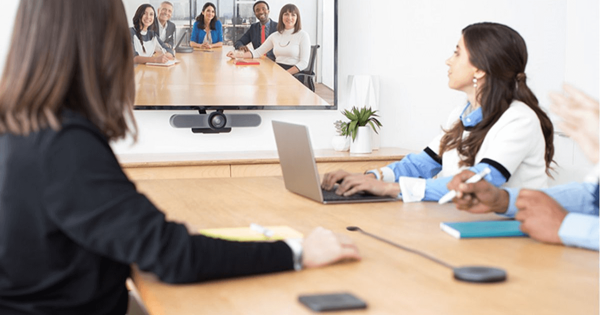 Lợi ích của bộ thiết bị hội nghị truyền hình Logitech MeetUp + Mic mở rộng