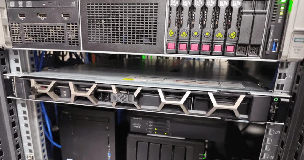 Lắp đặt máy chủ Dell PowerEdge R450 4x3.5 Inch