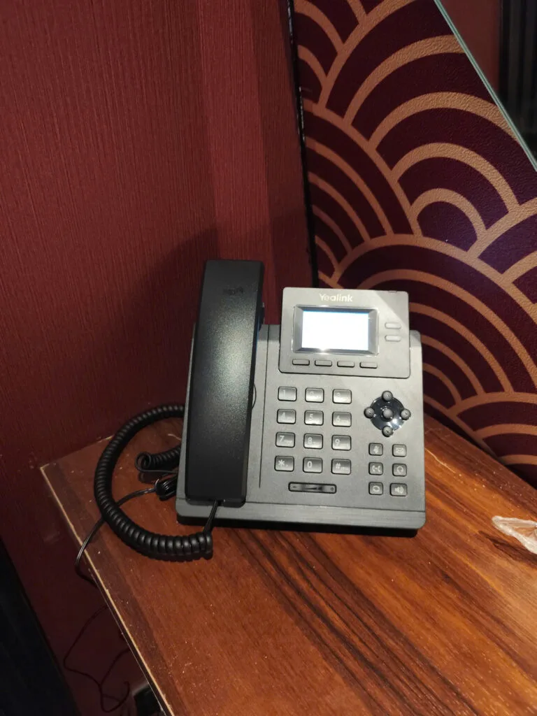 Cung cấp điện thoại Yealink SIP-T31W