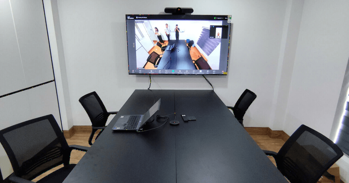 Hình ảnh thiết bị hội nghị truyền hình thực tế 3