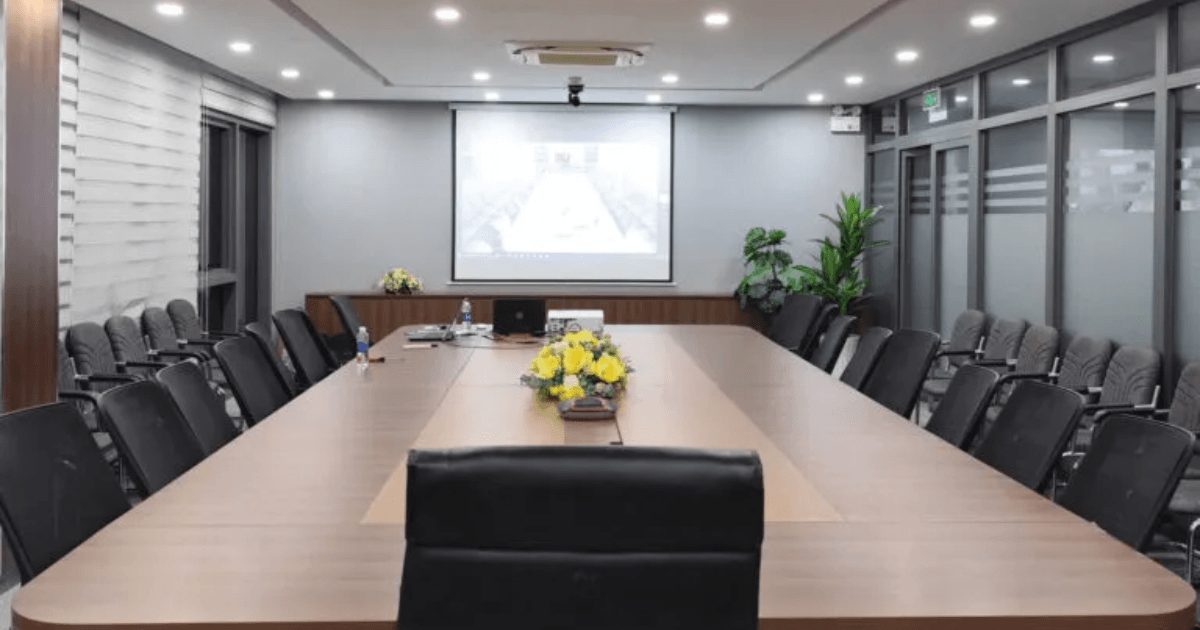 Hình ảnh thực tế bộ thiết bị họp trực tuyến cho phòng vừa