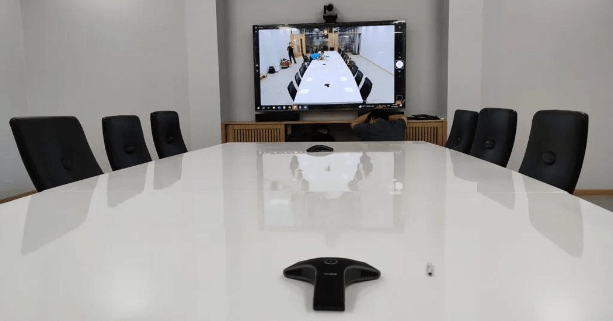 Hình ảnh thực tế micro hội nghị 6