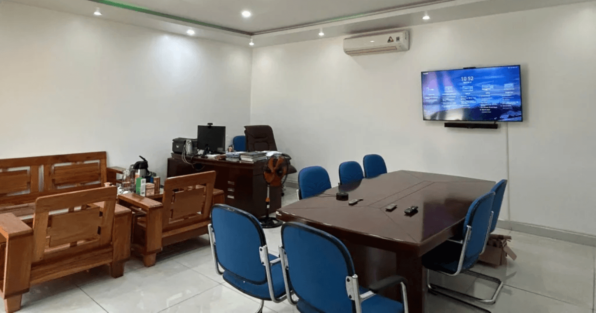 Hình ảnh thực tế micro hội nghị Yealink