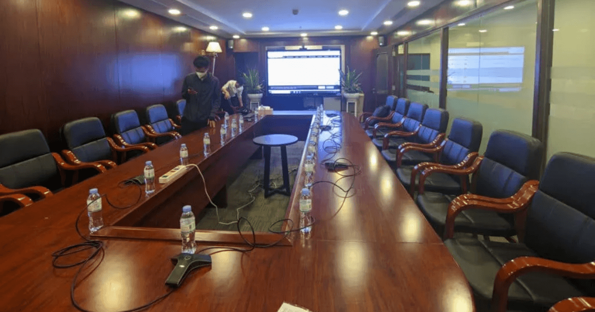 Hình ảnh thực tế micro hội nghị