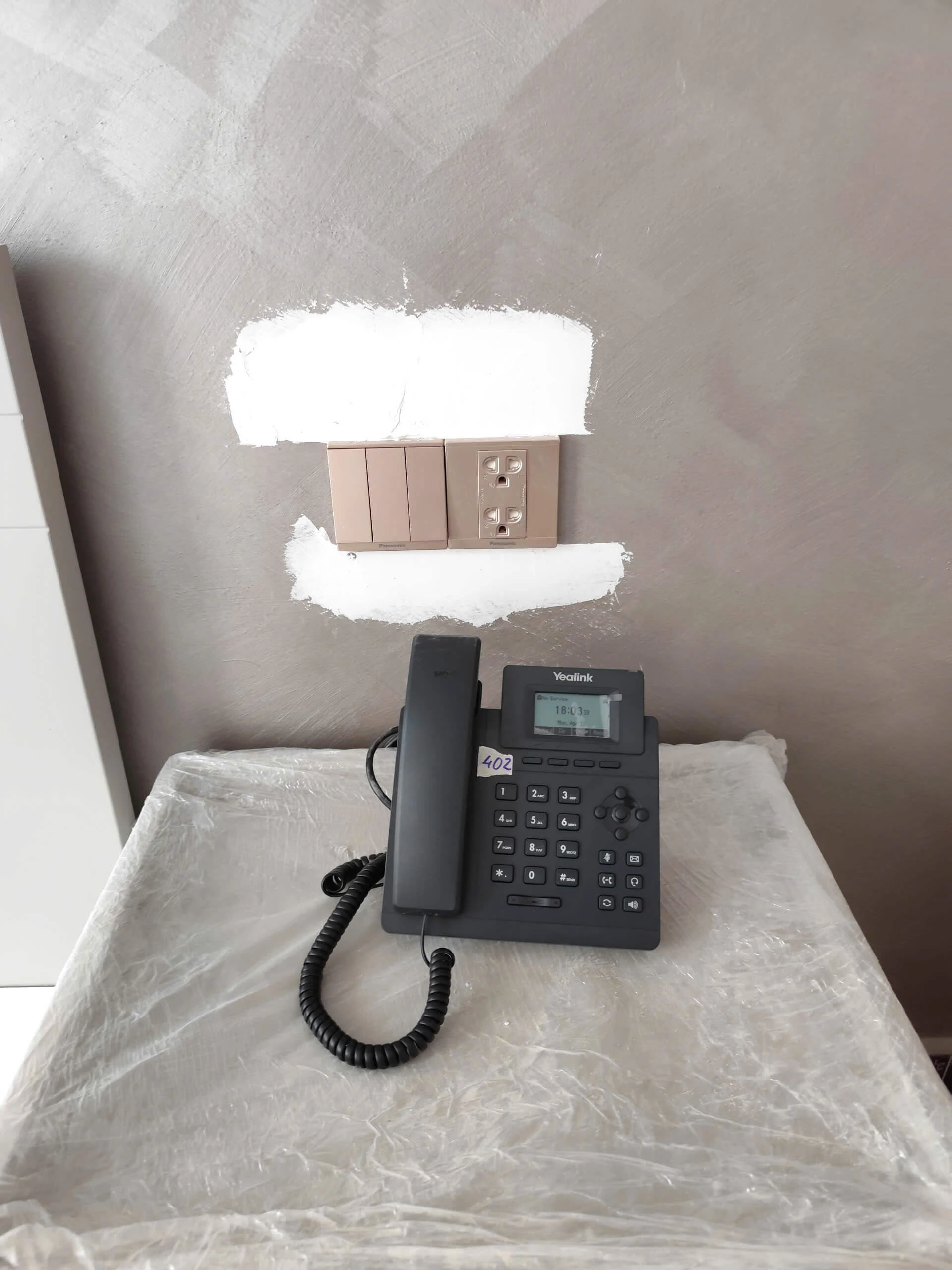 lắp đặt điện thoại IP thực tế 3