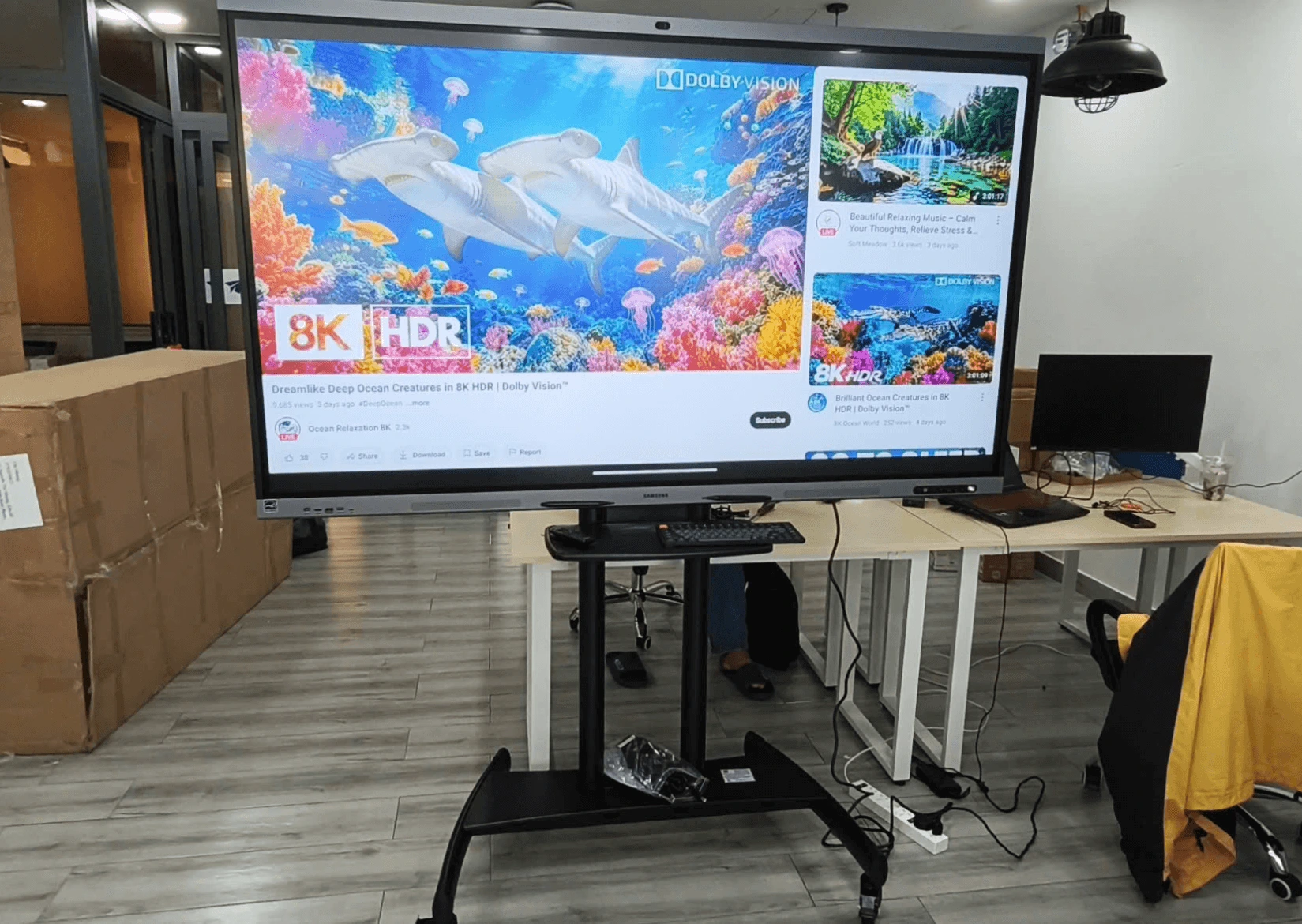 Lắp đặt màn hình tương tác Samsung WAFX-P 85 inch thực tế 2