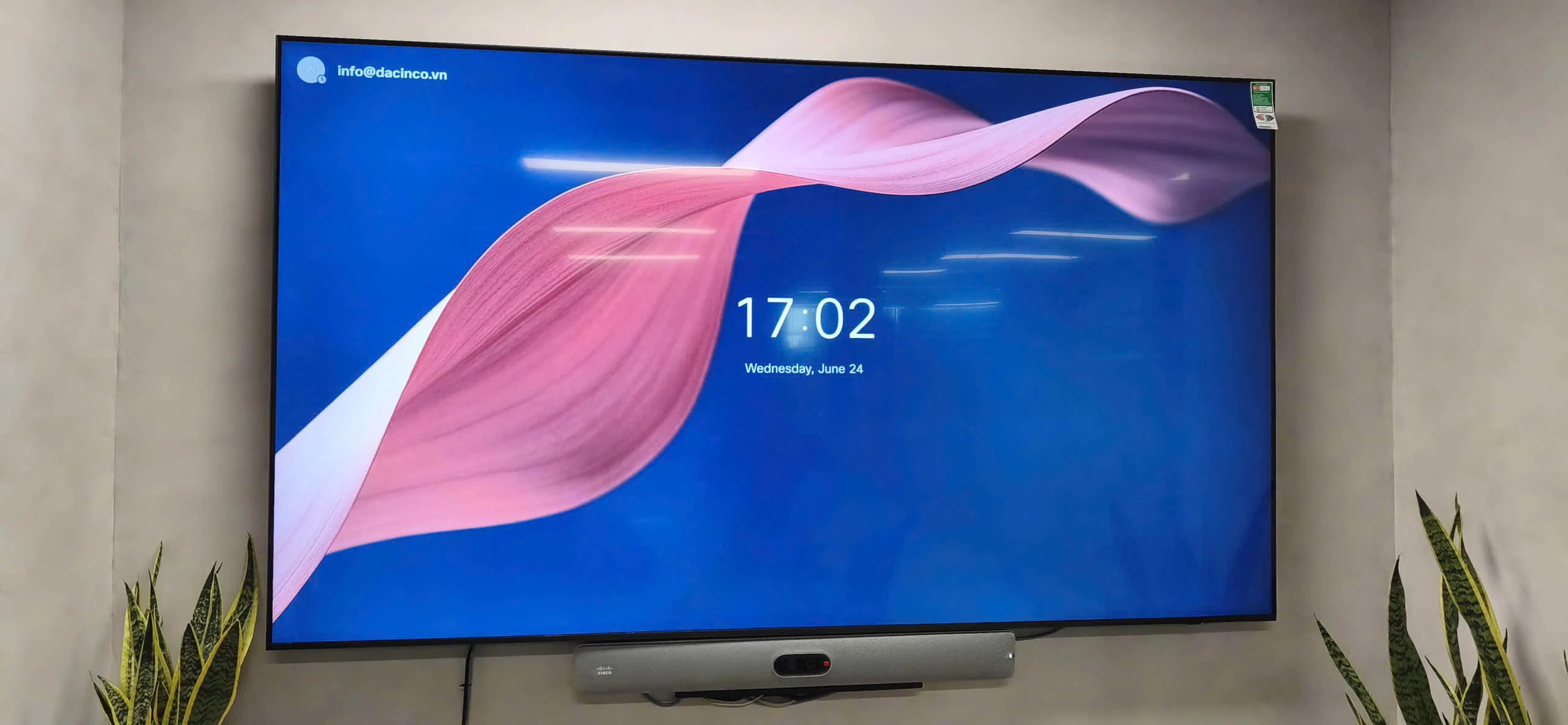 Tivi Samsung 98 inch