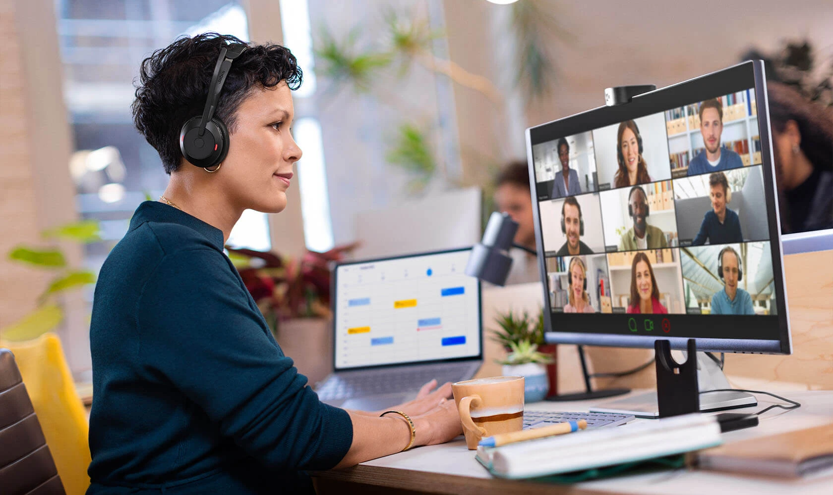 Jabra Evolve2 55 kết nối không dây linh hoạt