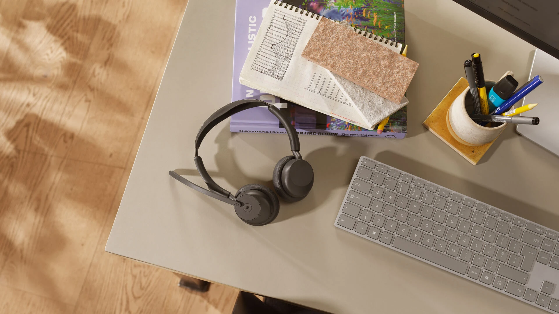 Jabra Evolve3 45 dễ dàng thay thế link kiện về sau