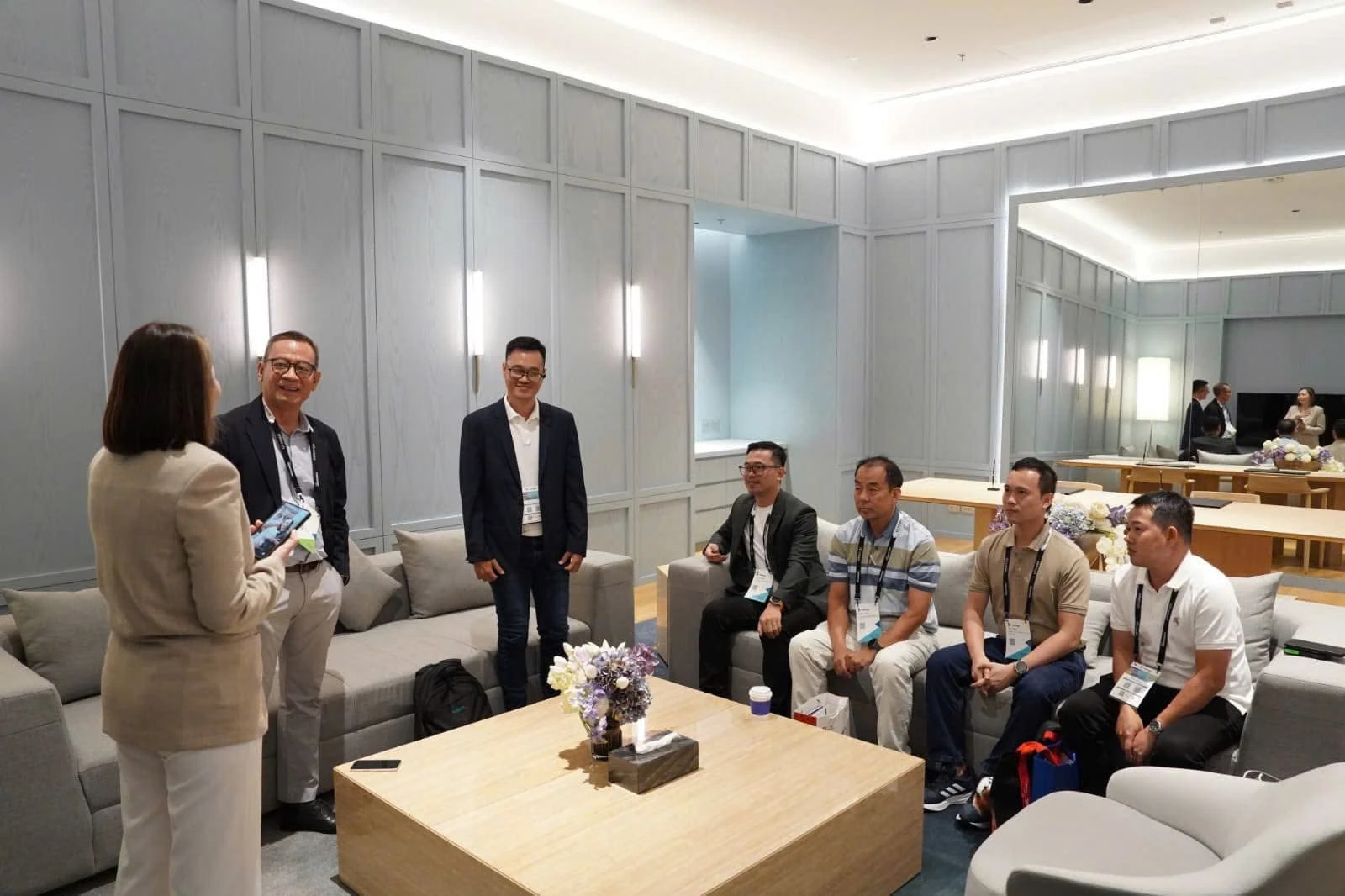 Ngọc Thiên tham gia trao đổi công nghệ tại InfoComm Asia