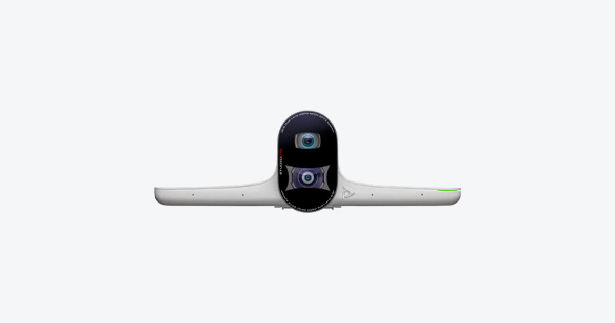 Hệ thống cổng kết nối phía sau của camera hội nghị poly studio E70