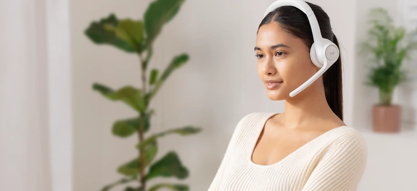 Tai nghe không dây Bluetooth Logitech Zone 300