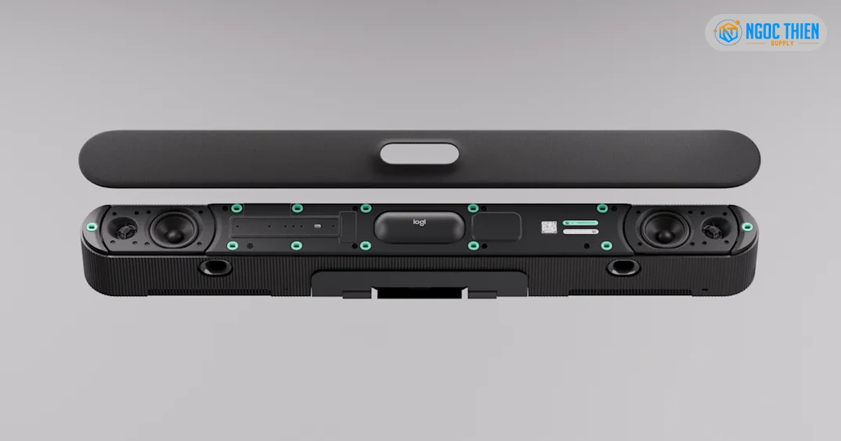 Đánh giá Logitech Rally Bar 2: cụm loa và dãy micro bên trong thân máy