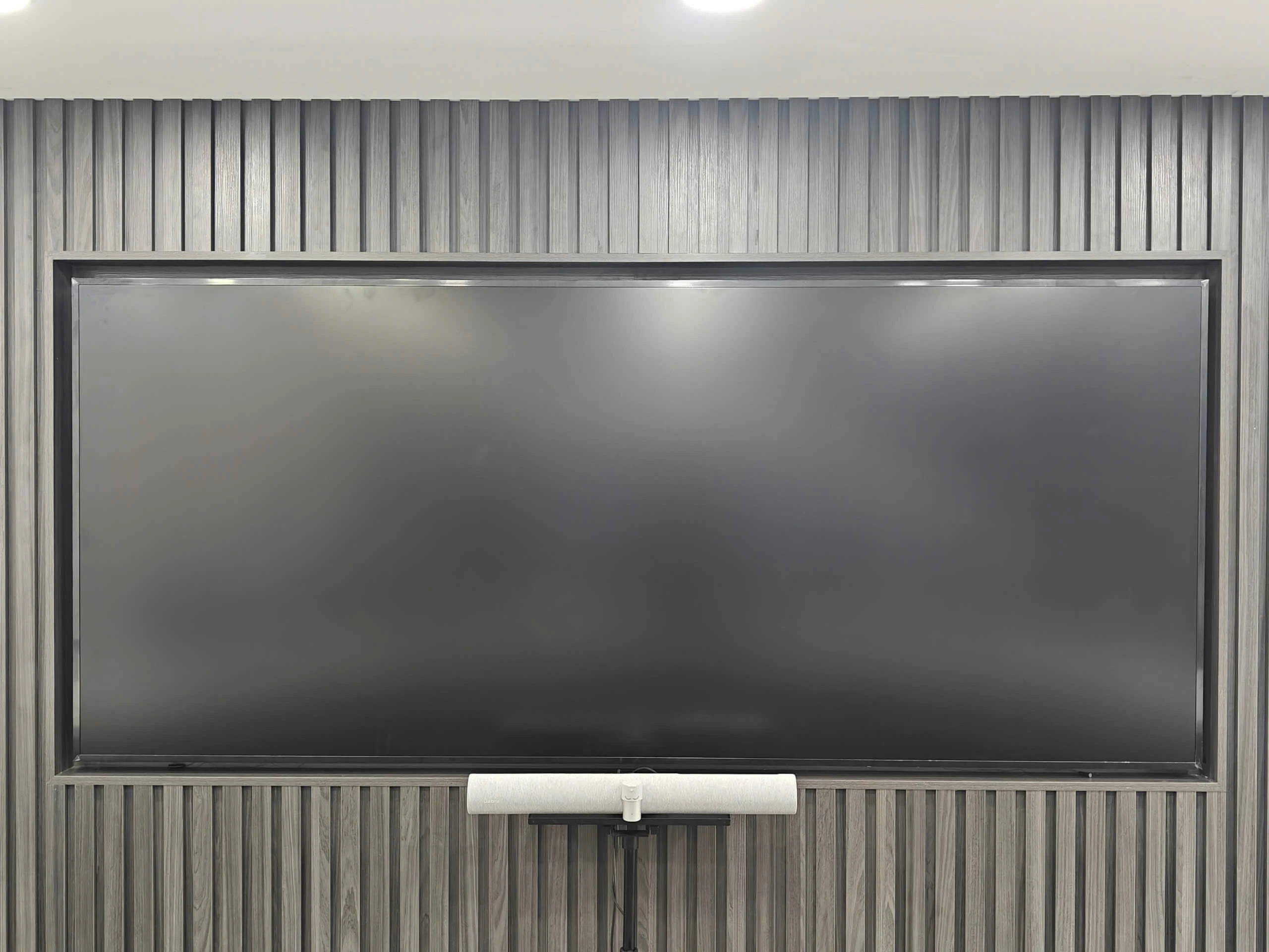 màn hình chuyên dụng Samsung 105- 5K UHD